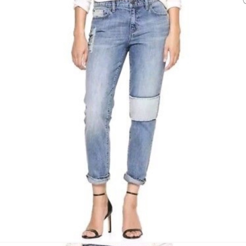 Gap jeans sexy boyfriend fit 0 or size 25 patch